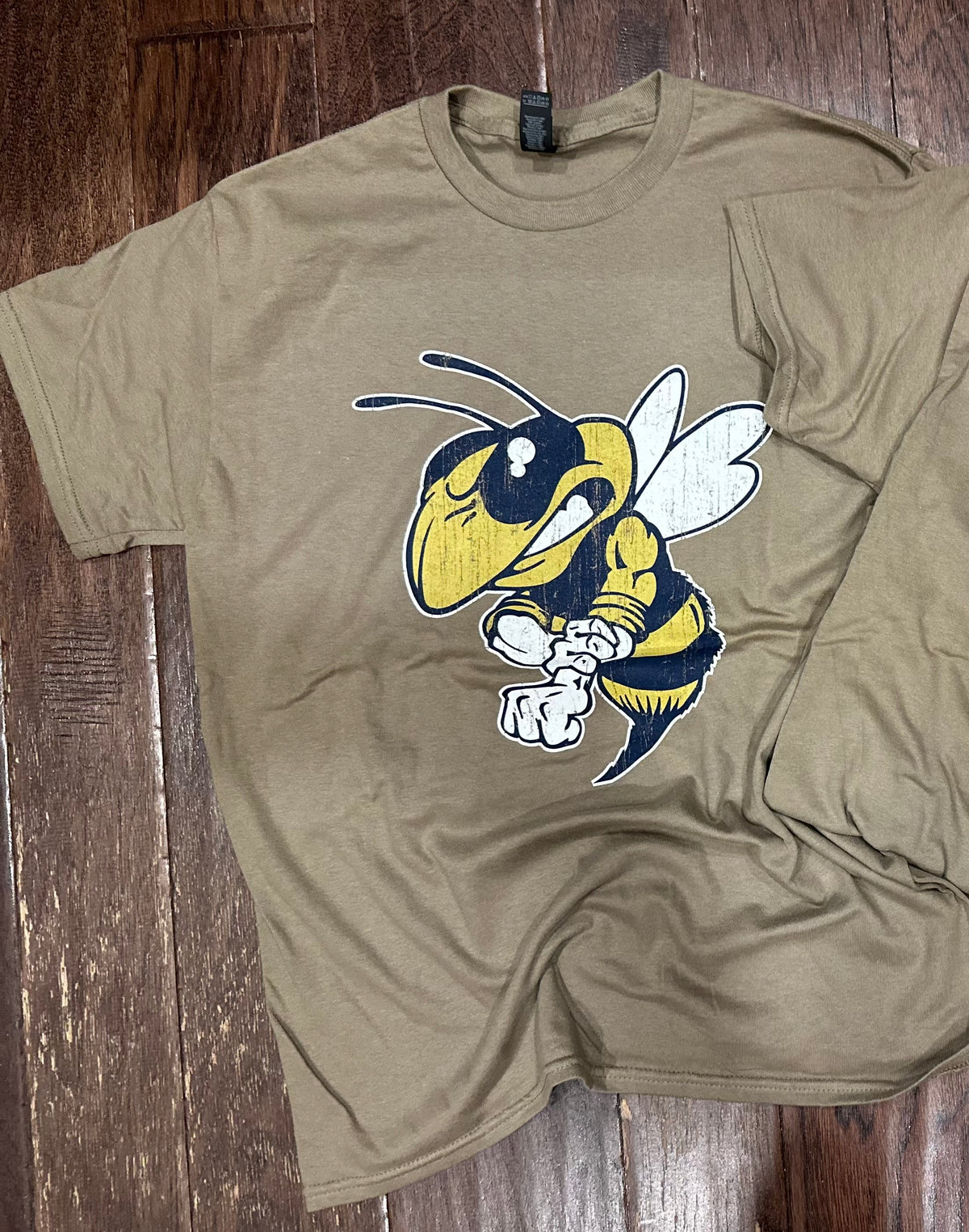 Kingfisher 3 Color Bee- Brown & Ivory